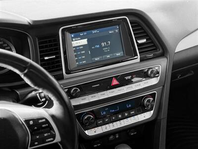 2019 Hyundai SONATA SEL   - Photo 18 - Edmonton, AB T5G 3E5