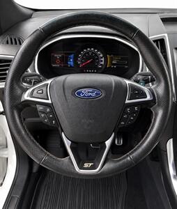 2020 Ford Edge ST - Photo 7 - Edmonton, AB T5G 3E5