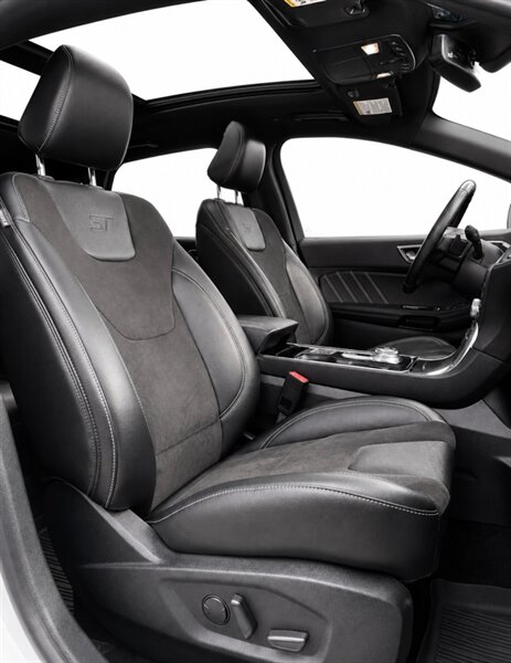 2020 Ford Edge ST - Photo 12 - Edmonton, AB T5G 3E5
