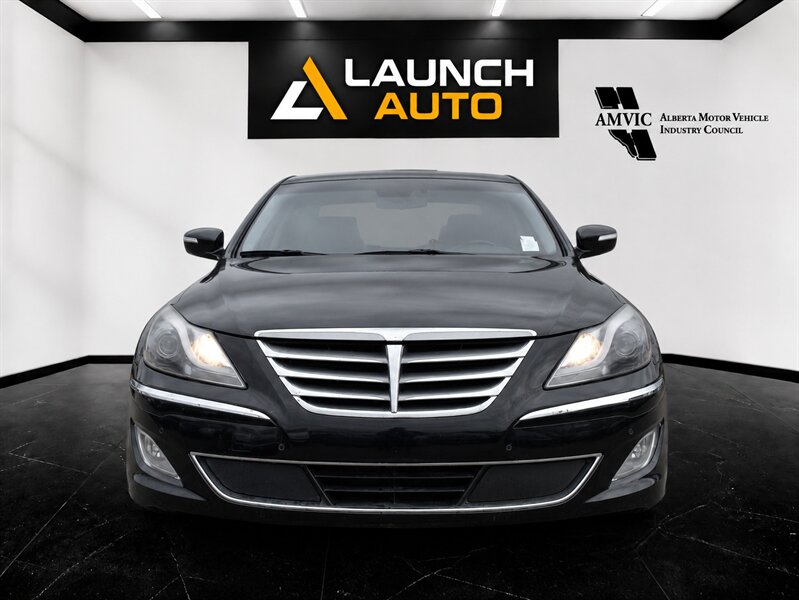 2013 Hyundai Genesis 5.0L R-Spec - Photo 5 - Edmonton, AB T5G 3E5