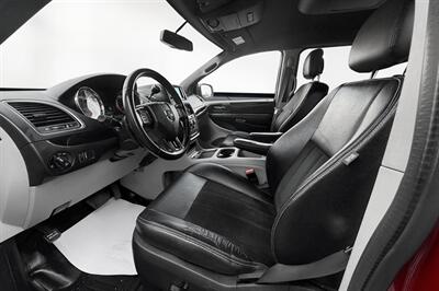 2016 Dodge Grand Caravan American Value Package   - Photo 7 - Edmonton, AB T6B 0B7
