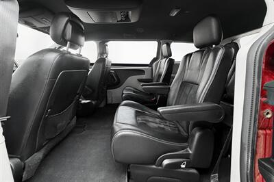 2016 Dodge Grand Caravan American Value Package   - Photo 8 - Edmonton, AB T6B 0B7