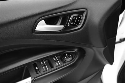 2019 Ford Escape Titanium   - Photo 14 - Edmonton, AB T5G 3E5