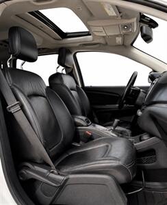 2018 Dodge Journey Crossroad   - Photo 17 - Edmonton, AB T5G 3E5