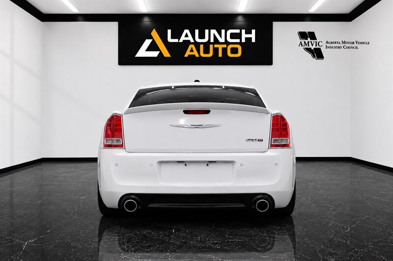 2012 Chrysler 300 SRT8 - Photo 3 - Edmonton, AB T5G 3E5