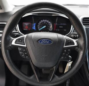 2016 Ford Fusion SE   - Photo 8 - Edmonton, AB T5G 3E5