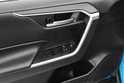 2019 Toyota RAV4 Adventure   - Photo 13 - Edmonton, AB T5G 3E5