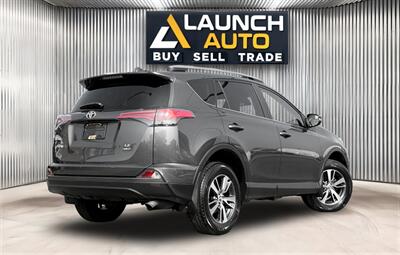 2018 Toyota RAV4 LE   - Photo 4 - Edmonton, AB T6B 0B7