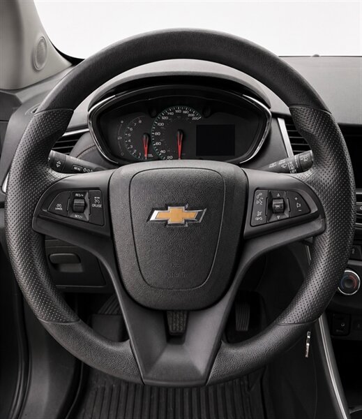2018 Chevrolet Trax LT - Photo 8 - Edmonton, AB T5G 3E5