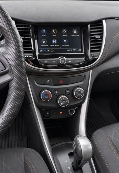 2018 Chevrolet Trax LT - Photo 9 - Edmonton, AB T5G 3E5