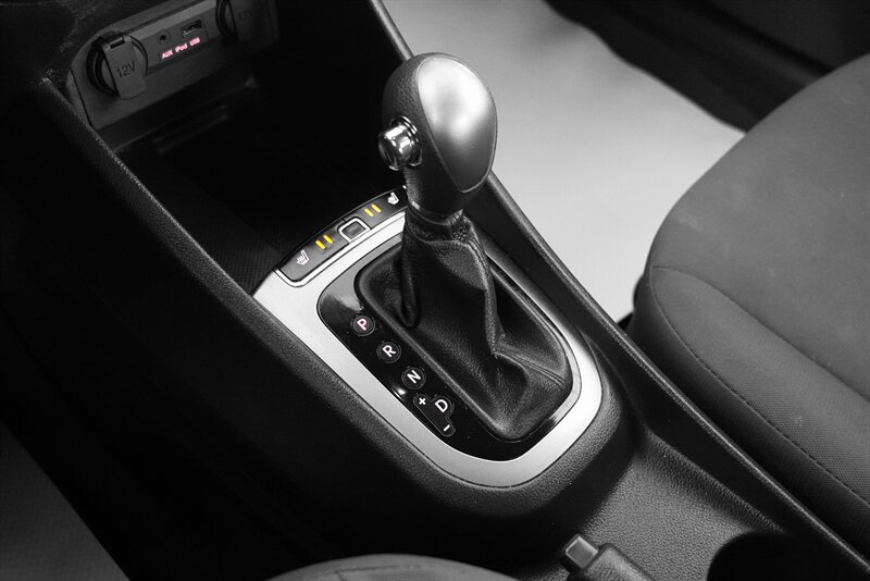 2013 Kia Rio LX - Photo 19 - Edmonton, AB T5G 3E5