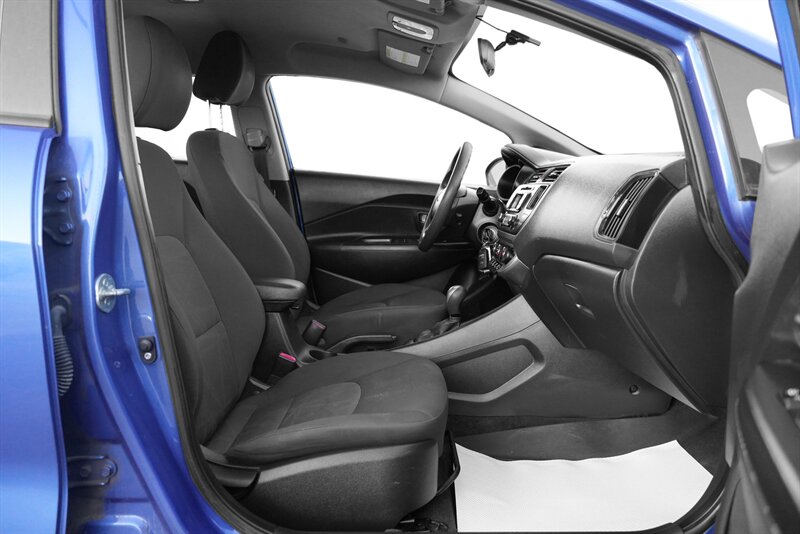 2013 Kia Rio LX - Photo 22 - Edmonton, AB T5G 3E5