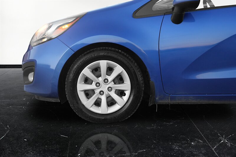 2013 Kia Rio LX - Photo 3 - Edmonton, AB T5G 3E5