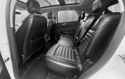 2017 Ford Edge SEL   - Photo 8 - Edmonton, AB T6B 0B7