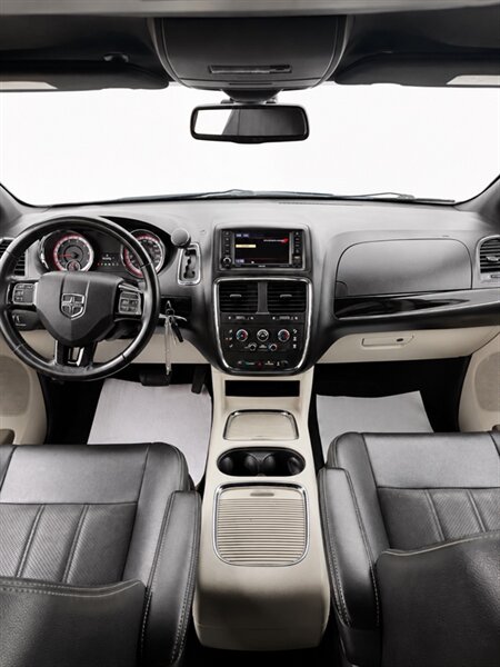 2019 Dodge Grand Caravan SE - Photo 8 - Edmonton, AB T5G 3E5