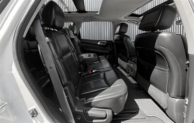 2017 Nissan Pathfinder S   - Photo 9 - Edmonton, AB T6B 0B7