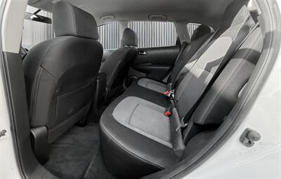2013 Nissan Rogue SV   - Photo 8 - Edmonton, AB T6B 0B7