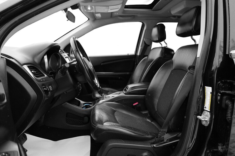 2018 Dodge Journey Crossroad - Photo 9 - Edmonton, AB T5G 3E5