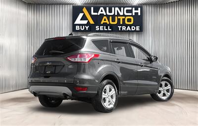 2016 Ford Escape SE   - Photo 4 - Edmonton, AB T6B 0B7