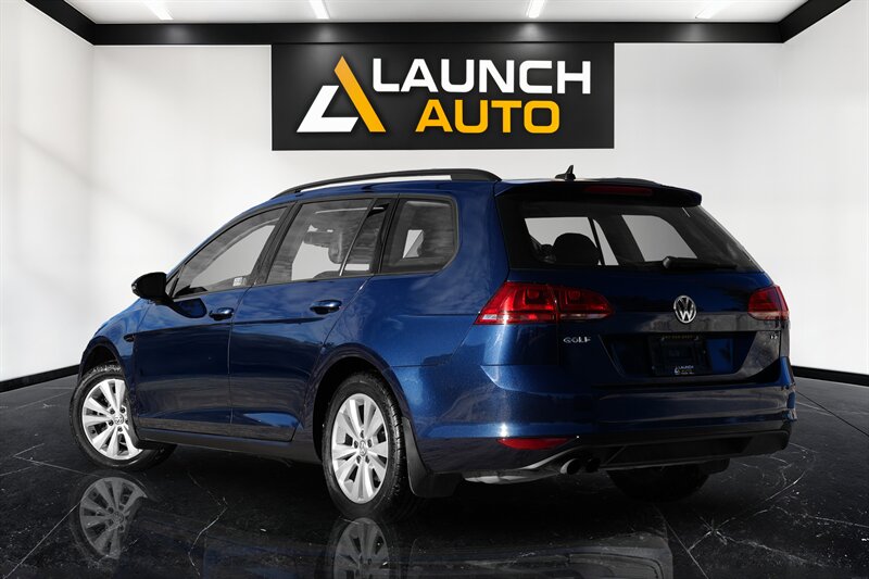 2015 Volkswagen Golf SportWagen 1.8T Comfortline - Photo 3 - Edmonton, AB T5G 3E5