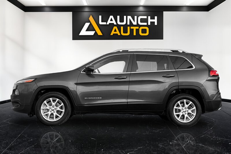 2015 Jeep Cherokee Latitude - Photo 2 - Edmonton, AB T6B 0B7