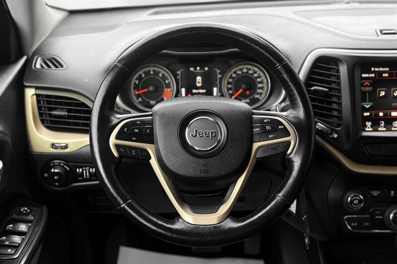 2015 Jeep Cherokee Latitude - Photo 14 - Edmonton, AB T6B 0B7