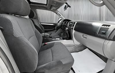 2005 Toyota 4Runner Sport Edition   - Photo 10 - Edmonton, AB T6B 0B7
