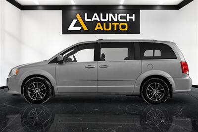 2017 Dodge Grand Caravan SE   - Photo 2 - Edmonton, AB T5G 3E5