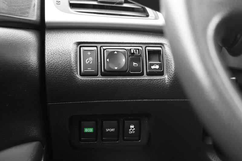 2017 Nissan Sentra SR TURBO - Photo 12 - Edmonton, AB T5G 3E5