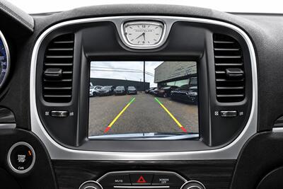 2020 Chrysler 300 Touring - Photo 10 - Edmonton, AB T5G 3E5