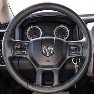 2017 RAM 1500 Express - Photo 8 - Edmonton, AB T5G 3E5
