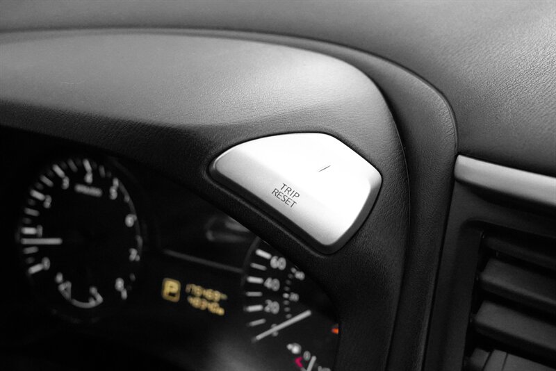 2015 Nissan Pathfinder S - Photo 22 - Edmonton, AB T5G 3E5