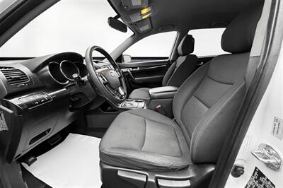 2011 Kia Sorento LX-V6   - Photo 10 - Edmonton, AB T6B 0B7