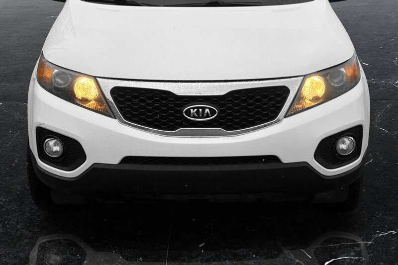 2011 Kia Sorento LX-V6   - Photo 8 - Edmonton, AB T6B 0B7