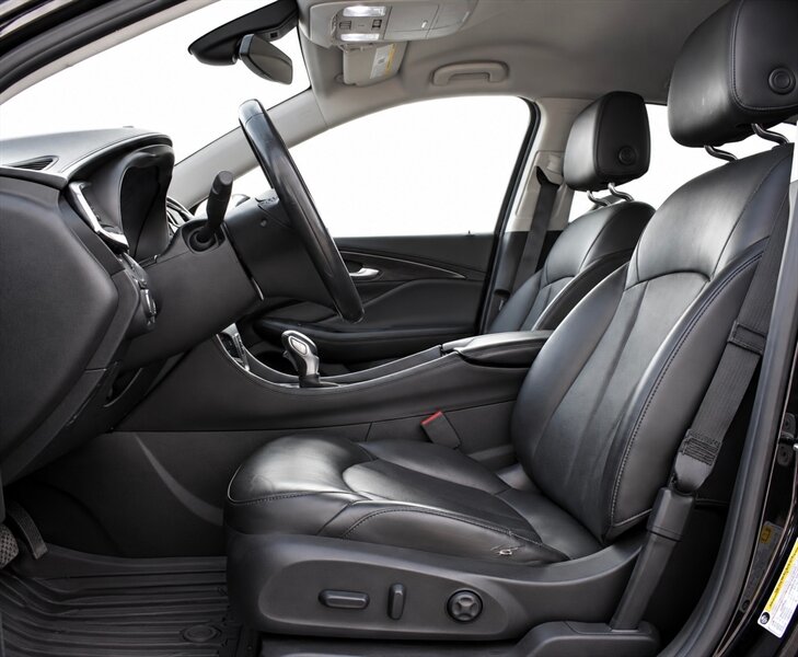 2019 Buick Envision Premium - Photo 14 - Edmonton, AB T5G 3E5
