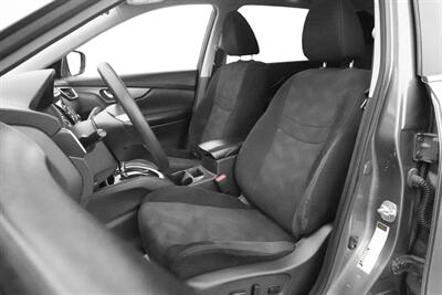 2016 Nissan Rogue SV   - Photo 11 - Edmonton, AB T6B 0B7