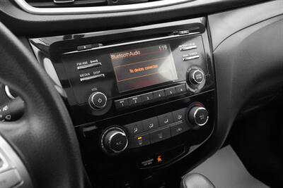 2016 Nissan Rogue SV   - Photo 20 - Edmonton, AB T6B 0B7