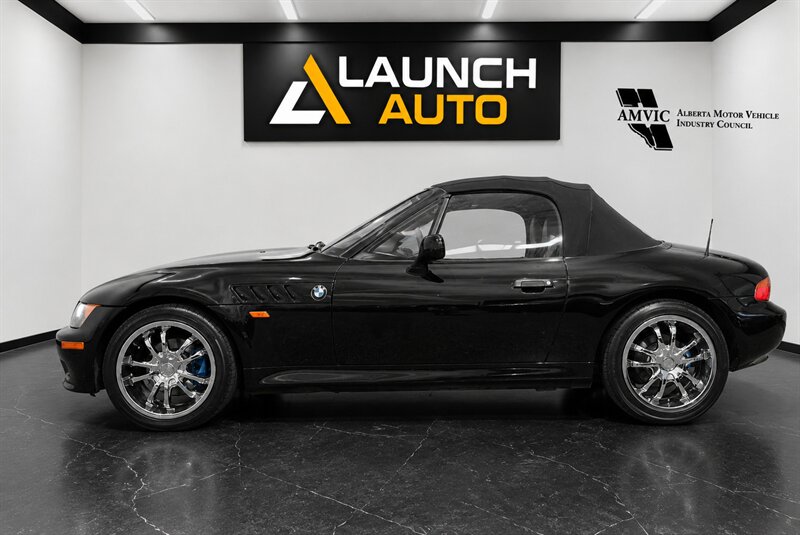 1996 BMW Z3 - Photo 2 - Edmonton, AB T5G 3E5
