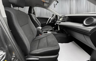 2016 Toyota RAV4 LE   - Photo 10 - Edmonton, AB T6B 0B7