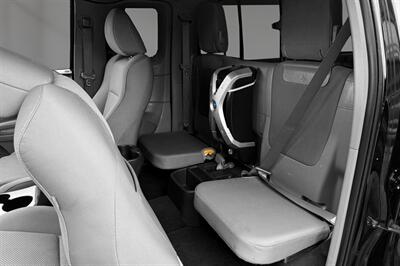 2014 Toyota Tacoma PreRunner V6 - Photo 28 - Edmonton, AB T6B 0B7