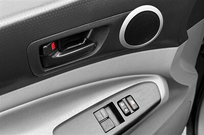 2014 Toyota Tacoma PreRunner V6 - Photo 15 - Edmonton, AB T6B 0B7