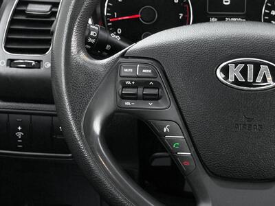 2017 Kia Forte LX   - Photo 16 - Edmonton, AB T6B 0B7