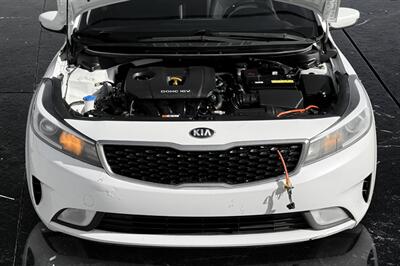 2017 Kia Forte LX   - Photo 11 - Edmonton, AB T6B 0B7