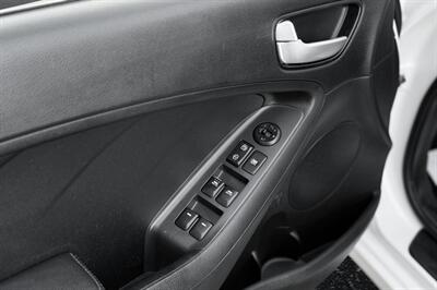 2017 Kia Forte LX   - Photo 22 - Edmonton, AB T6B 0B7