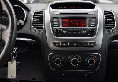 2015 Kia Sorento LX Premium AWD - Photo 10 - Edmonton, AB T5G 3E5