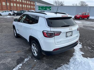 2023 Jeep Compass Altitude   - Photo 3 - Marion, OH 43302