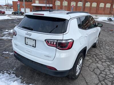 2023 Jeep Compass Altitude   - Photo 4 - Marion, OH 43302