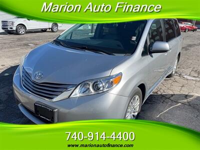 2015 Toyota Sienna XLE  