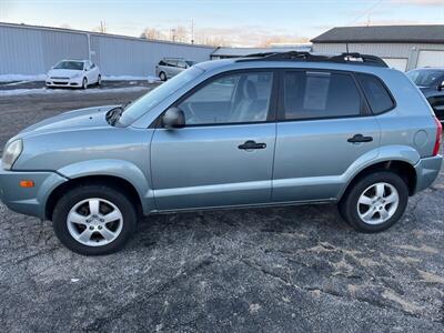 2005 Hyundai Tucson GL   - Photo 2 - Marion, OH 43302