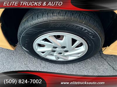 2002 Pontiac Sunfire SE   - Photo 22 - Spokane, WA 99212